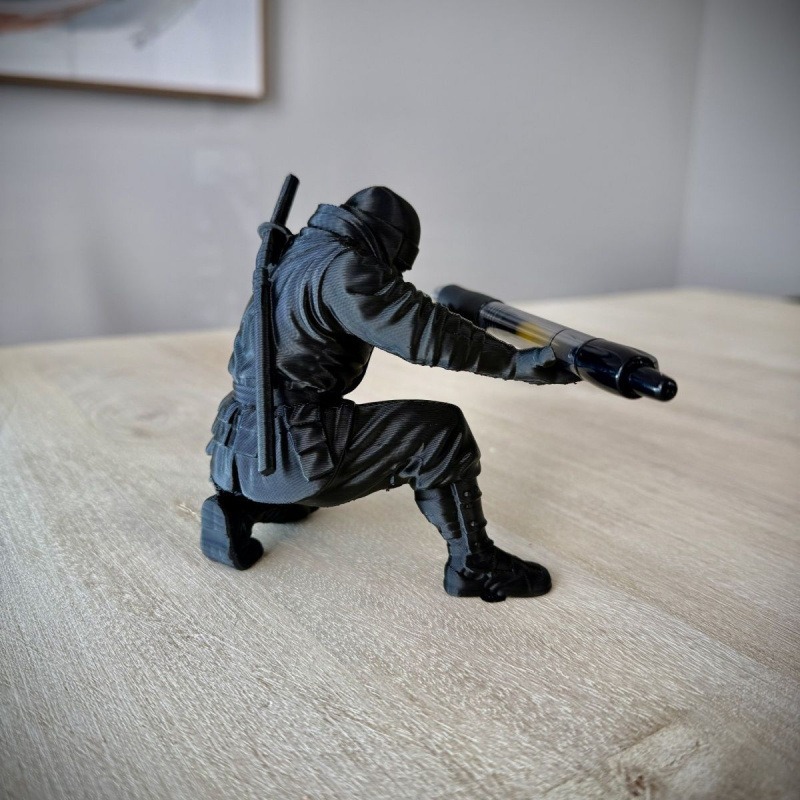 Ninja Figure Pen Holder 3D Pri - огляд і ціна Resin Art Stand