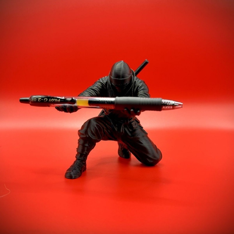 Ninja Figure Pen Holder 3D Pri - огляд і ціна Resin Art Stand