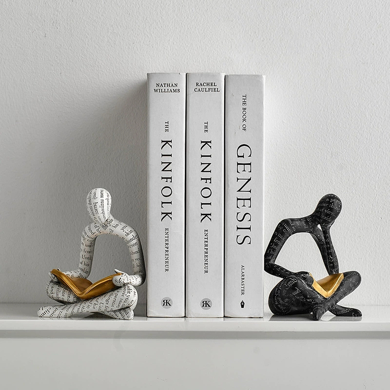Reading Portrait Ornaments Hol - огляд і ціна Resin Art Stand